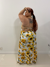 Load image into Gallery viewer, sunflower dress